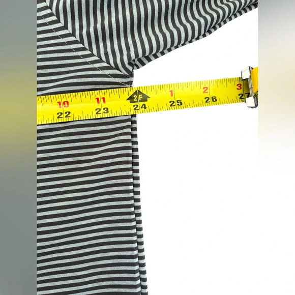 Men’s Footjoy Performance Golf Polo, Gray Striped, Size Large - Picture 8 of 9